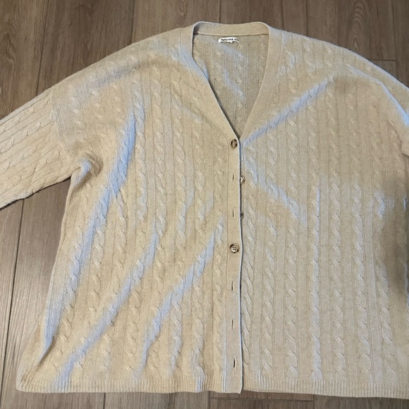 Reformation Guista Cashmere Cardigan - Picture 4 of 11